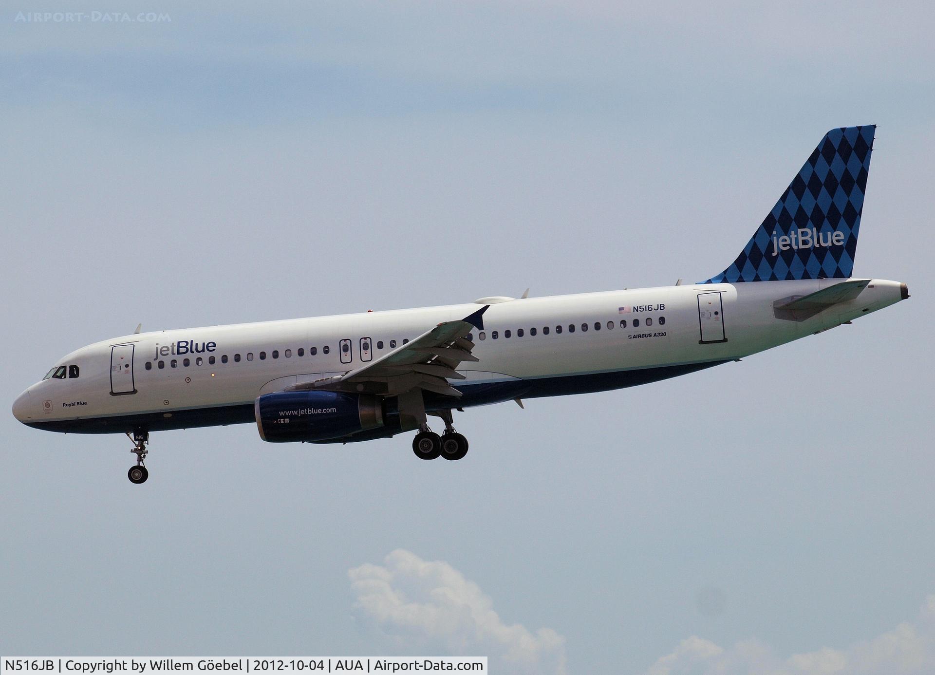 N516JB, 2000 Airbus A320-232 C/N 1302, Landing on Reina Beatrix Airport Aruba