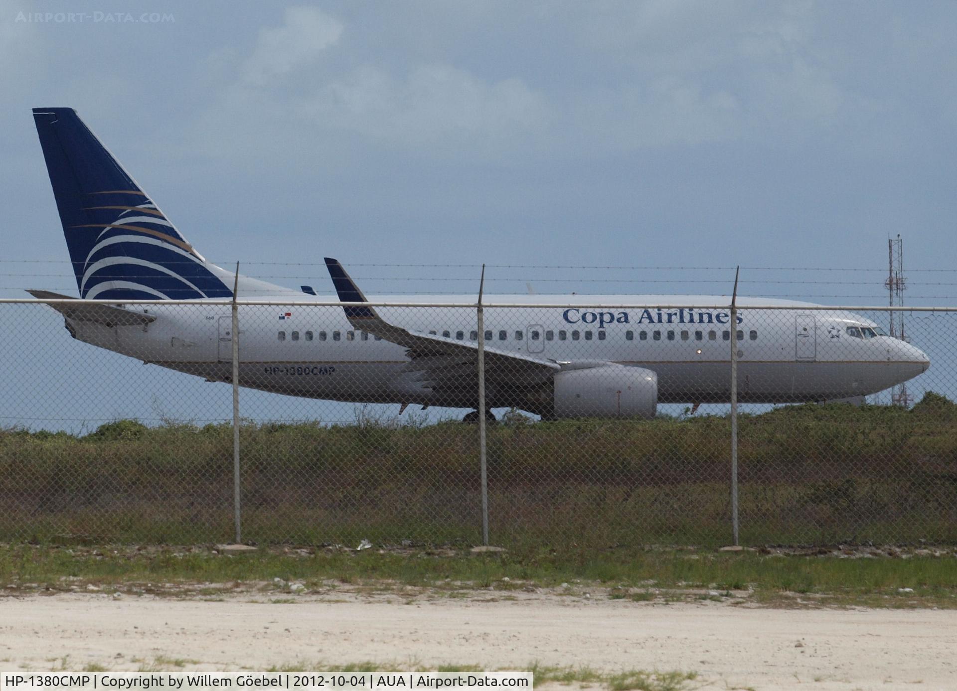 HP-1380CMP, 2002 Boeing 737-7V3 C/N 30464, Taxi to the runway of Reina Beatrix Airport Aruba