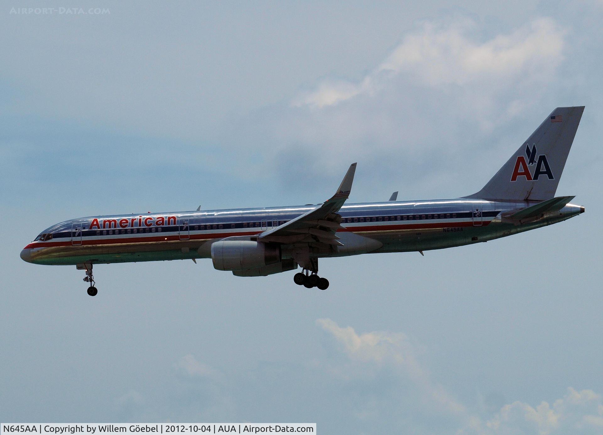 N645AA, 1991 Boeing 757-223 C/N 24603, Landing on Reina Beatrix Airport Aruba