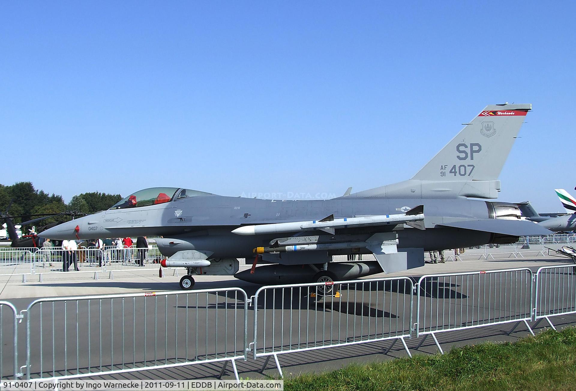 91-0407, 1991 General Dynamics F-16CM Fighting Falcon C/N CC-105, General Dynamics F-16C Fighting Falcon of the USAF at the ILA 2012, Berlin