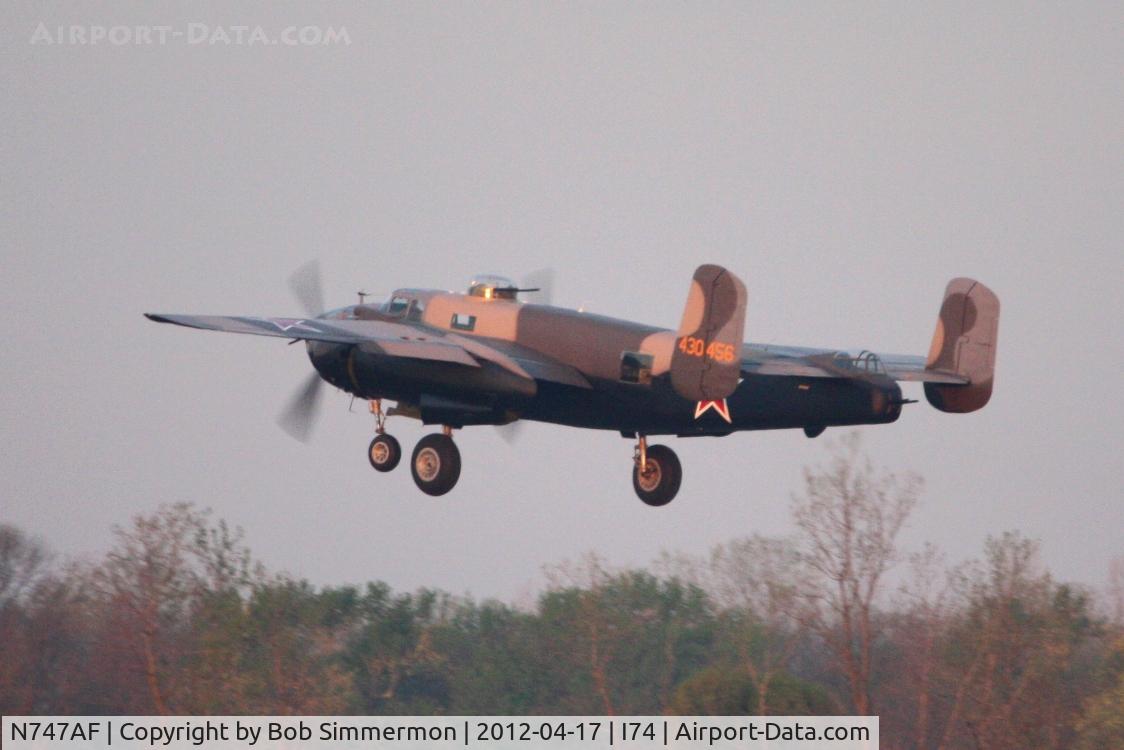 N747AF, 1944 North American B-25J Mitchell Mitchell C/N 108-33731, Departing Urbana for the Dayton B-25 Gathering and Doolittle Reunion.