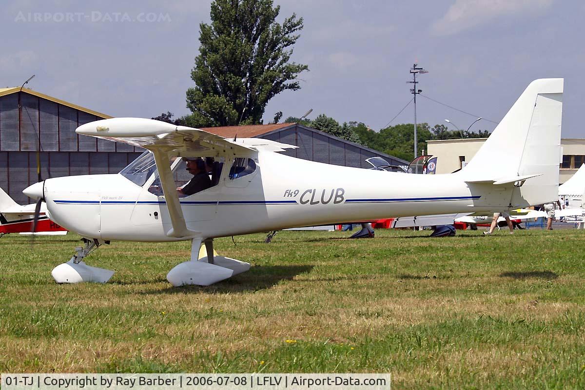01-TJ, B & F Technik FK-9 Mark IV C/N 12-03, B & F Technik Funk FK.9 Mk.IV Club [12-03] Vichy~F 08/07/2006