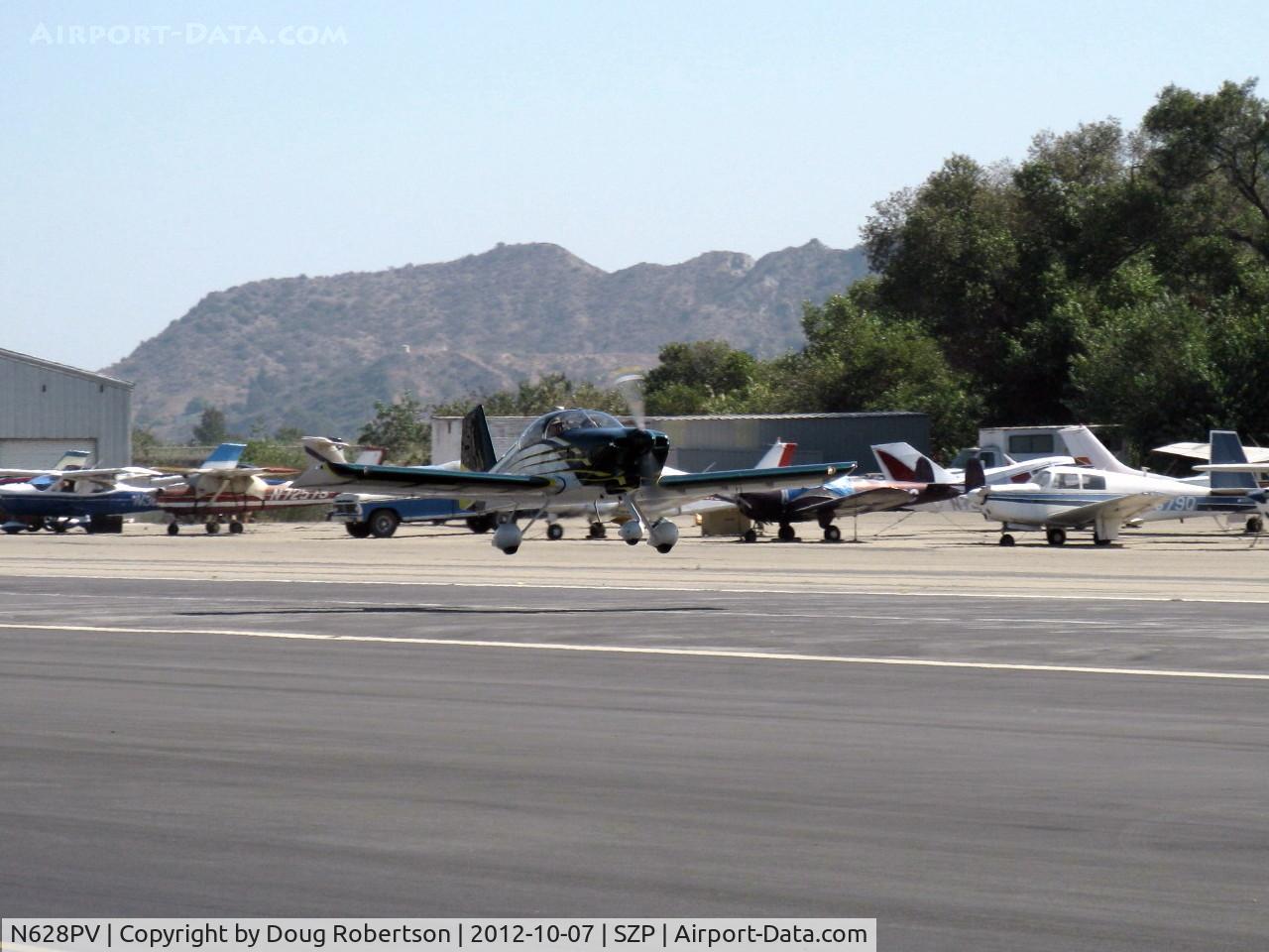 N628PV, 2000 Vans RV-6A C/N 24279, 2000 Rosales ROSALES SPECIAL VAN's RV-6A. Lycoming O-360-A1A 180 Hp, takeoff climb Rwy 22