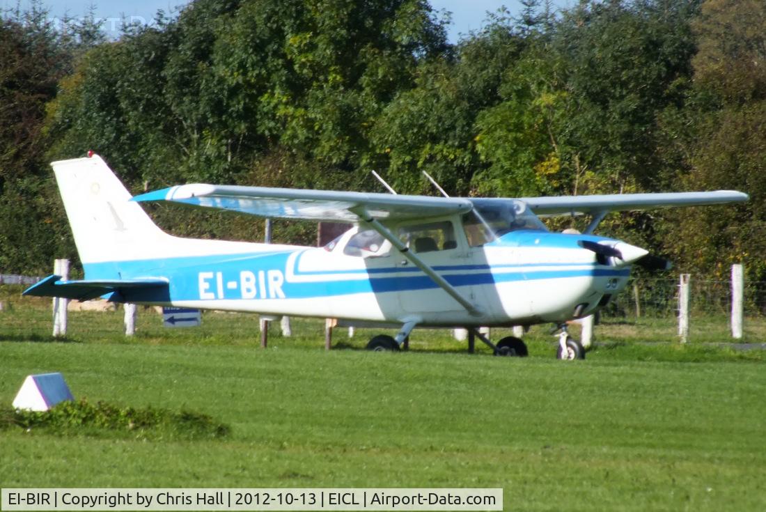 EI-BIR, Reims F172M Skyhawk C/N 1225, at Clonbullogue Aerodrome, Ireland