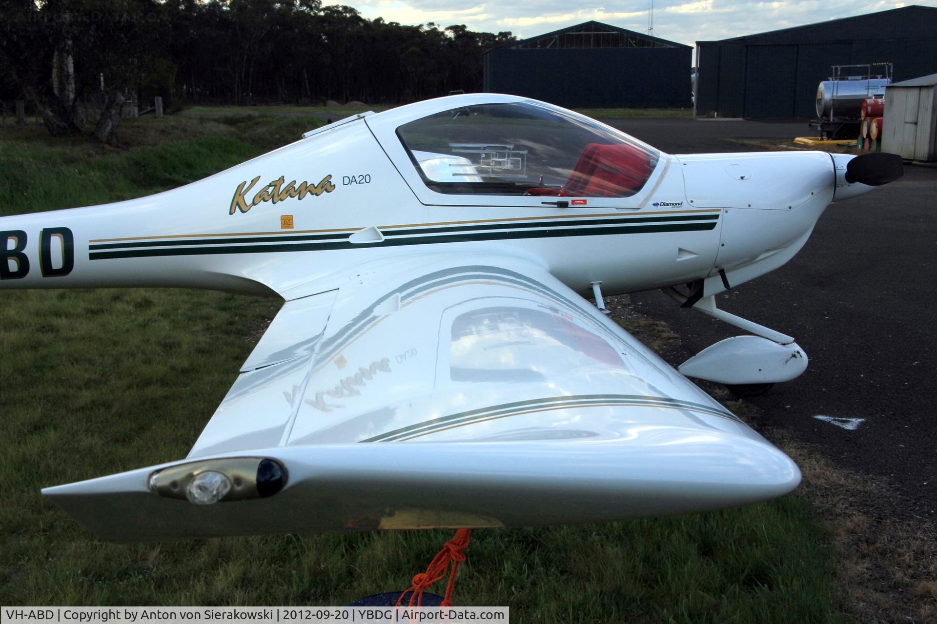 VH-ABD, 1996 Diamond DA-20A-1 Katana C/N 10100, VH-ABD @ YBDG
