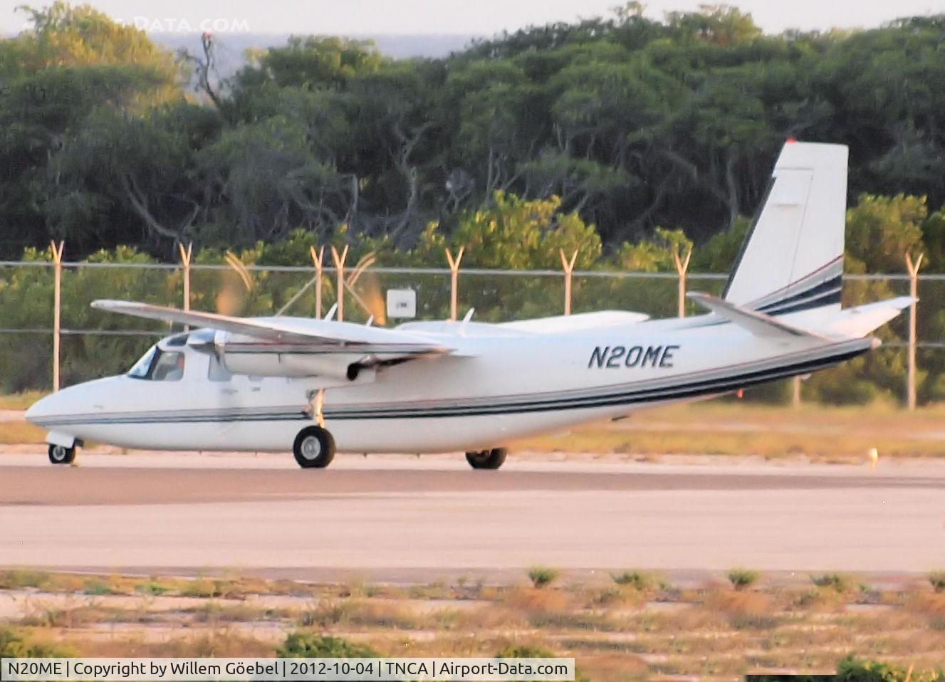 N20ME, 1977 Rockwell International 690B C/N 11440, Take off from 