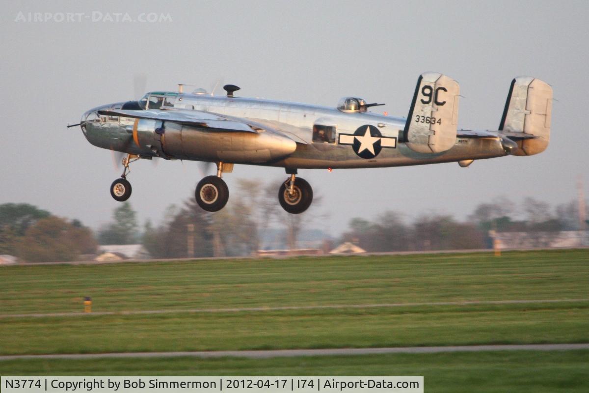 N3774, 1943 North American B-25D Mitchell C/N 100-23960, Departing Urbana for Dayton during the B-25 Gathering and Doolittle Reunion.