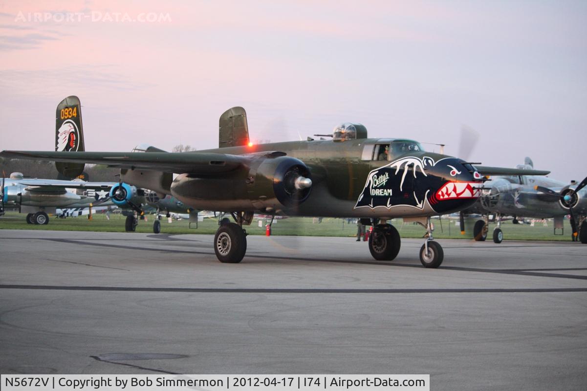 N5672V, 1945 North American B-25J Mitchell Mitchell C/N 108-47686, Dawn start up during the B-25 Gathering and Doolittle Reunion.