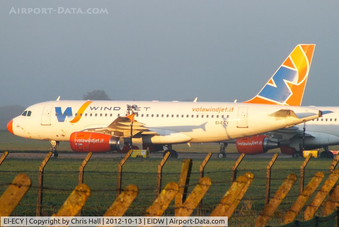 EI-ECY, 2006 Airbus A319-132 C/N 2723, in storage at Dublin
