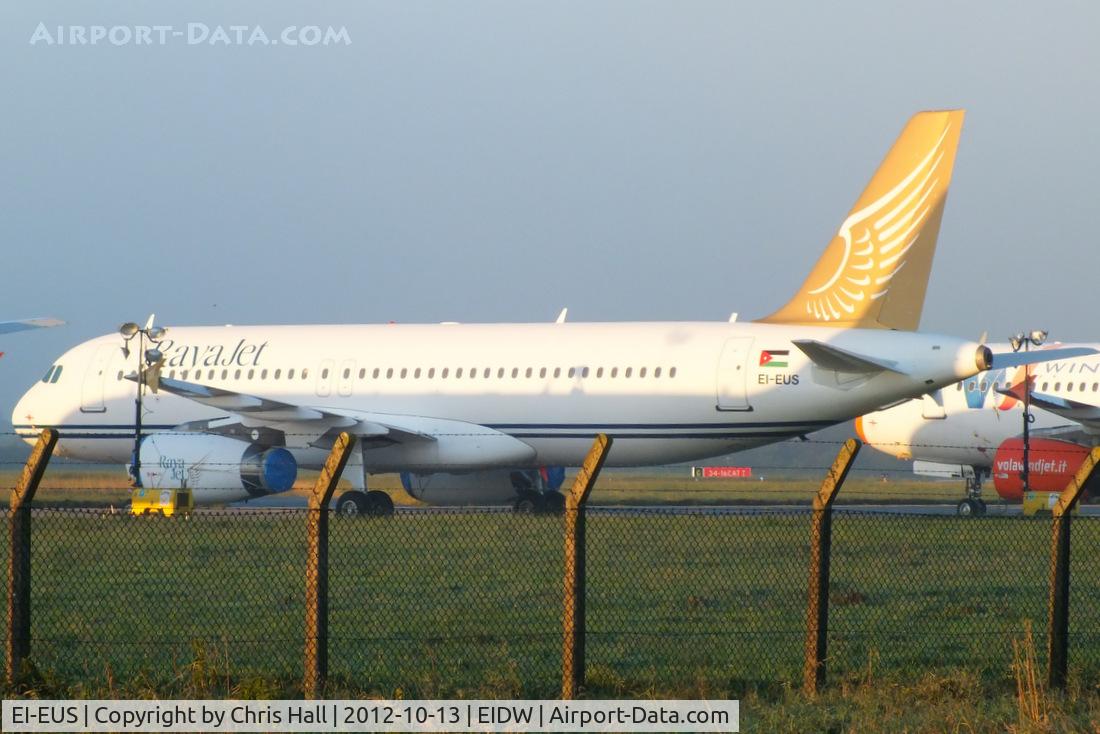 EI-EUS, 2001 Airbus A320-232 C/N 1497, ex EC-HXA of Spanair waiting delivery to RayaJet