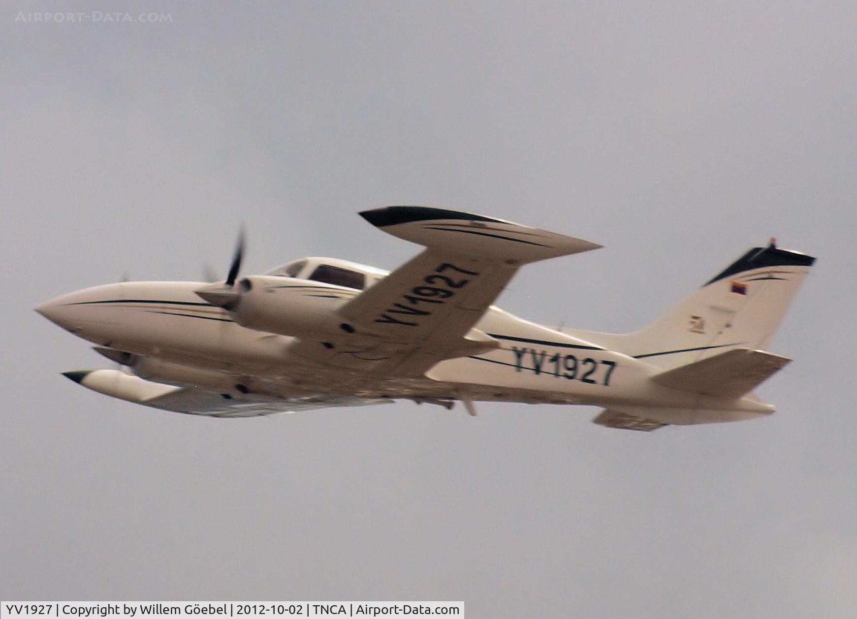 YV1927, Cessna 310R C/N 310R0829, Take off from 