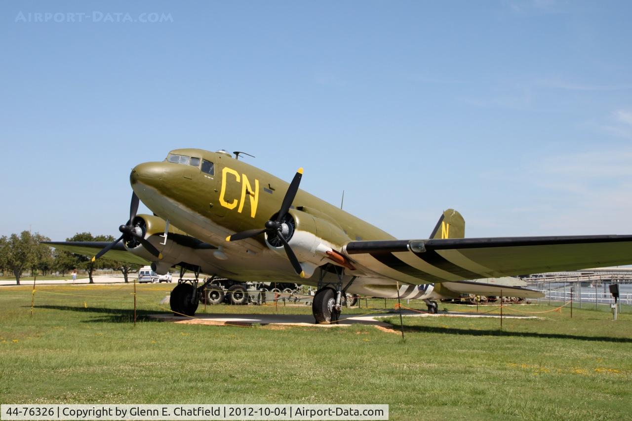 44-76326, 1944 Douglas VC-47D-25-DK Skytrain C/N 32658, Battleship Alabama Museum