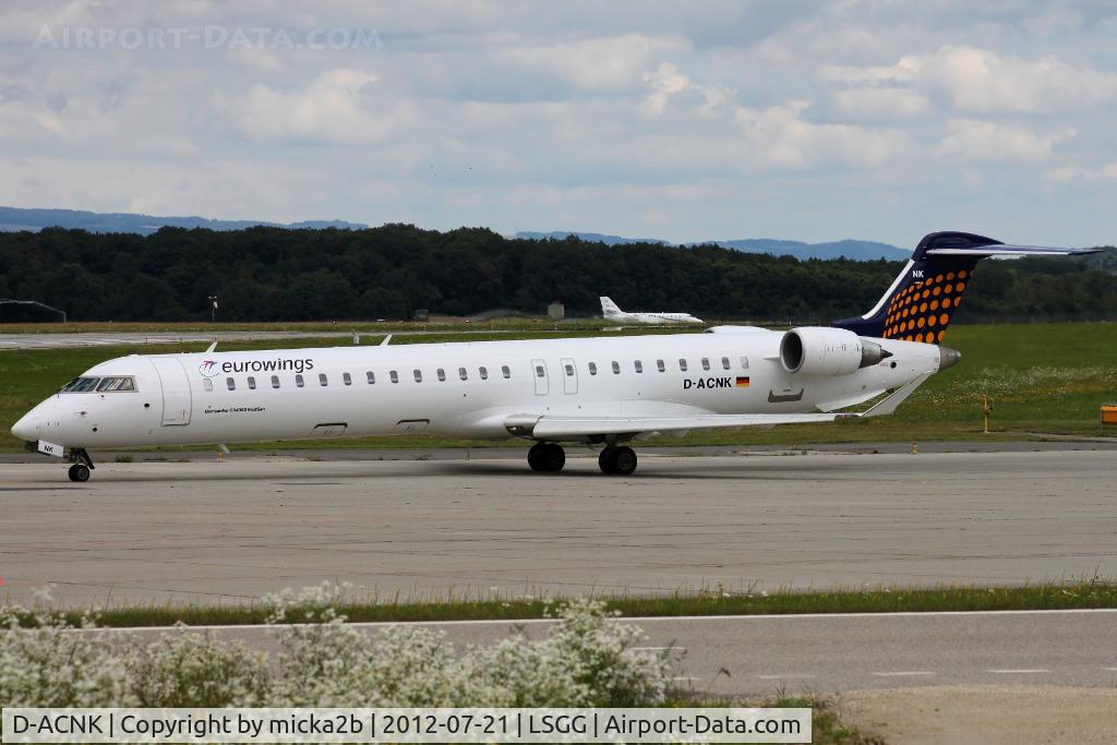 D-ACNK, 2010 Bombardier CRJ-900LR (CL-600-2D24) C/N 15251, Taxiing