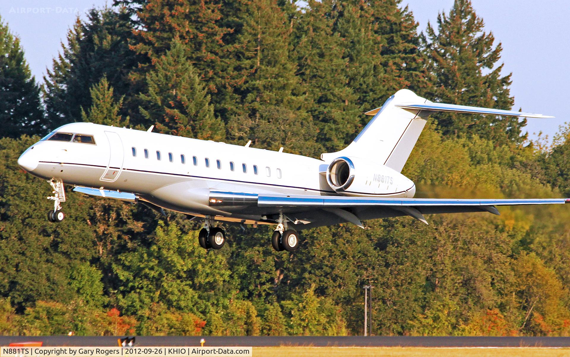 N881TS, 2007 Bombardier BD-700-1A10 Global Express XRS C/N 9247, BOMBARDIER GLOBAL EXPRESS.  9-26-12