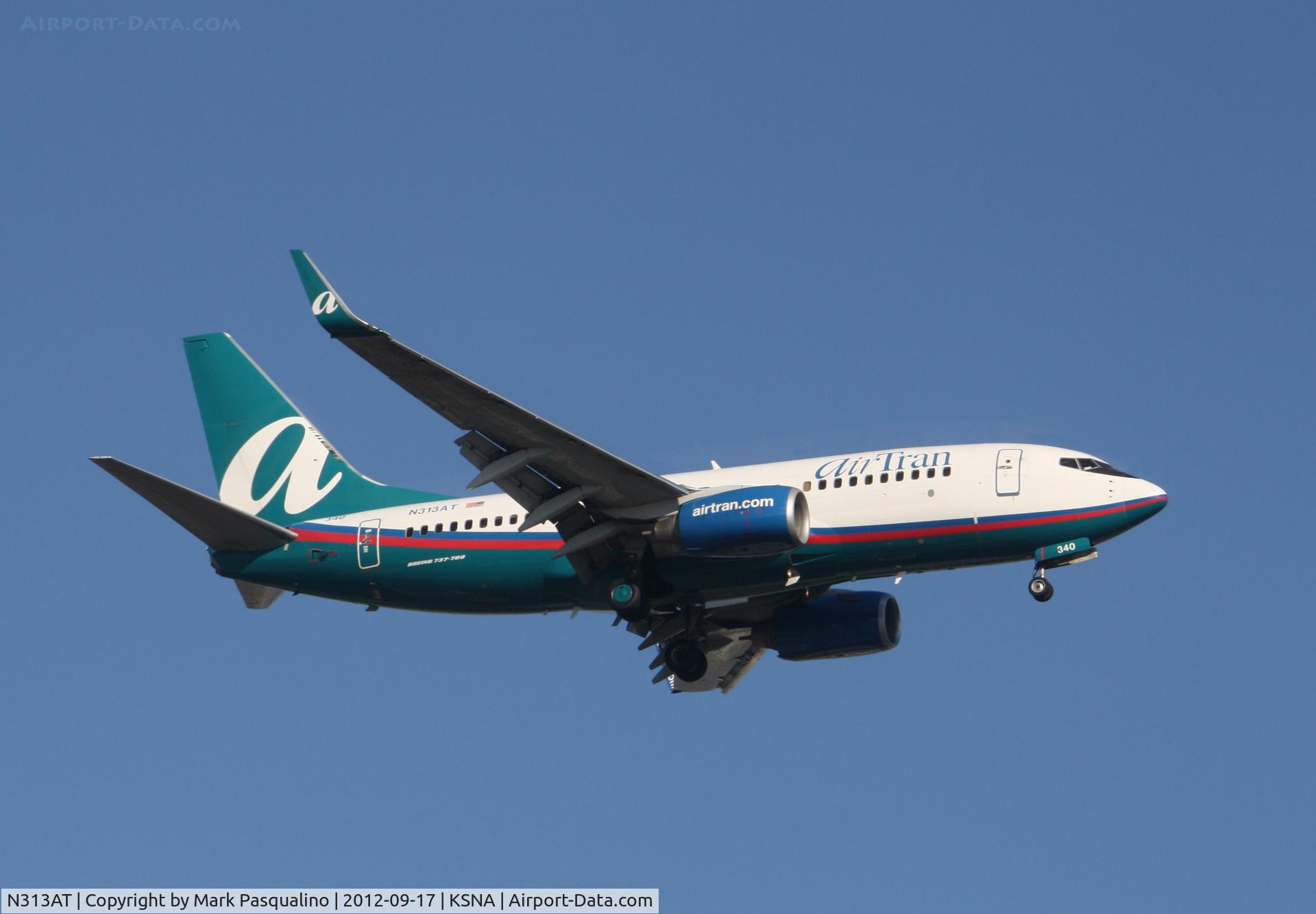N313AT, 2007 Boeing 737-7BD C/N 33927, Boeing 737-700