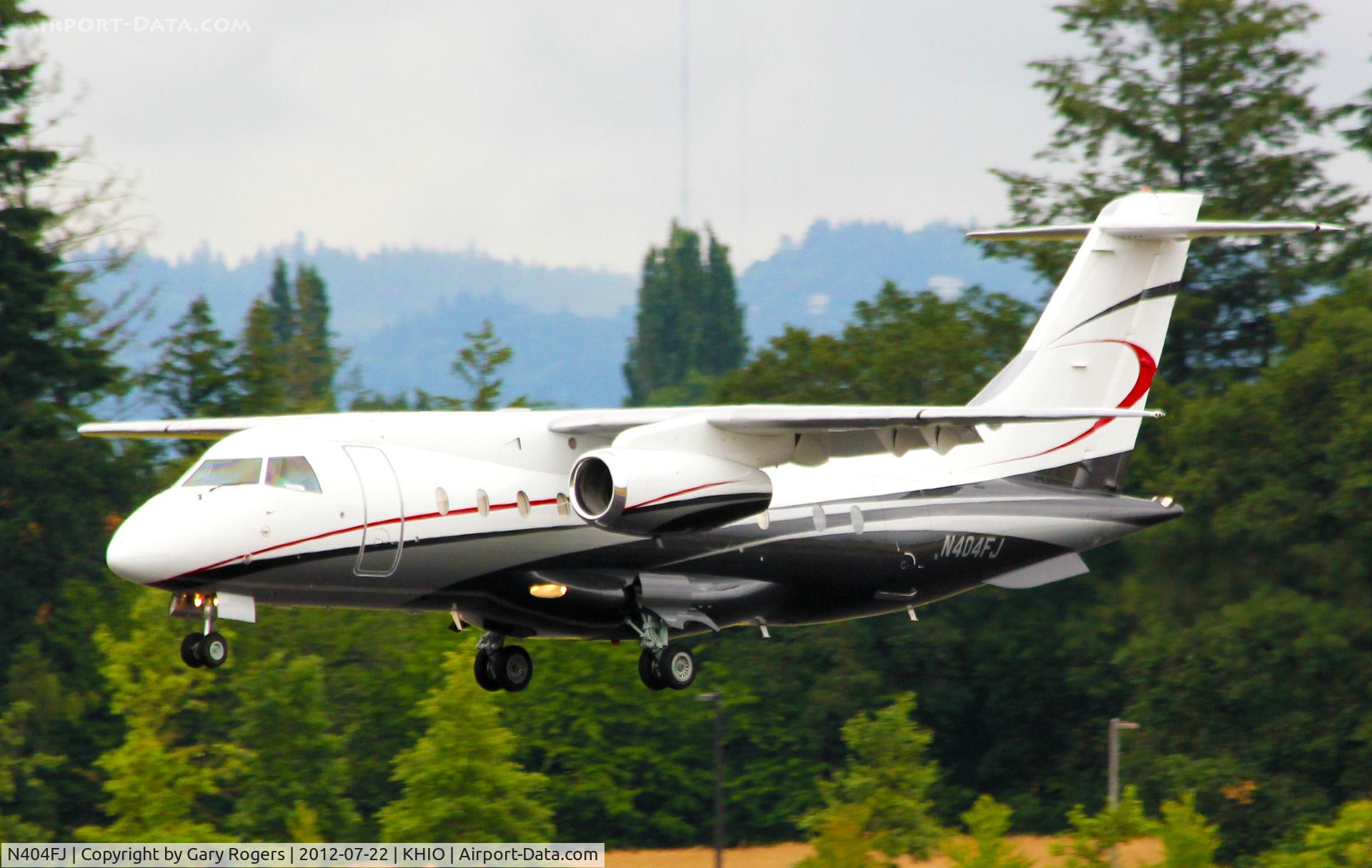 N404FJ, 2000 Fairchild Dornier 328-300 328JET C/N 3150, 2000 DORNIER 328-300 landing KHIO.  7-22-12
