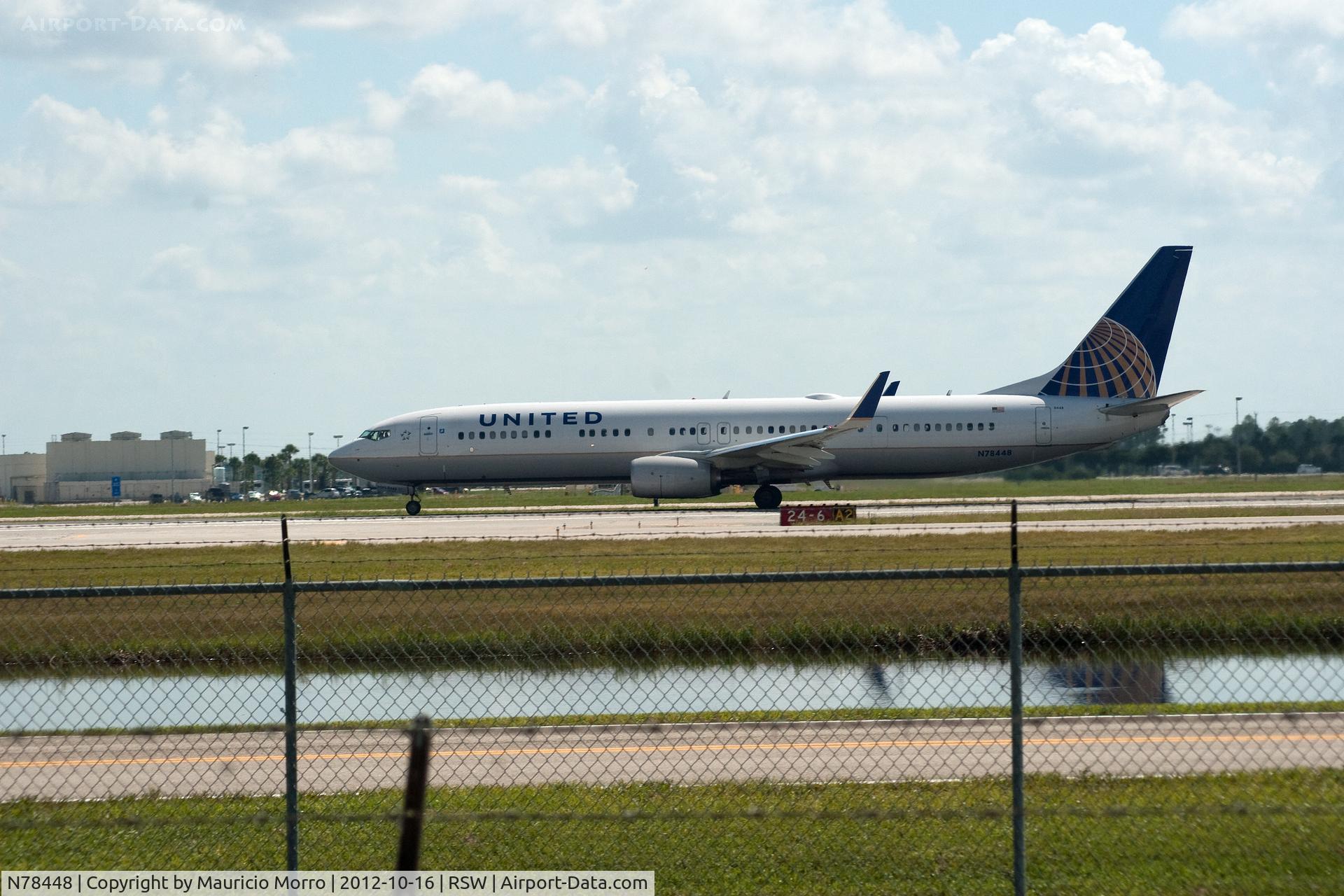 N78448, 2012 Boeing 737-924/ER C/N 40003, A new 737 taking off RWY 6