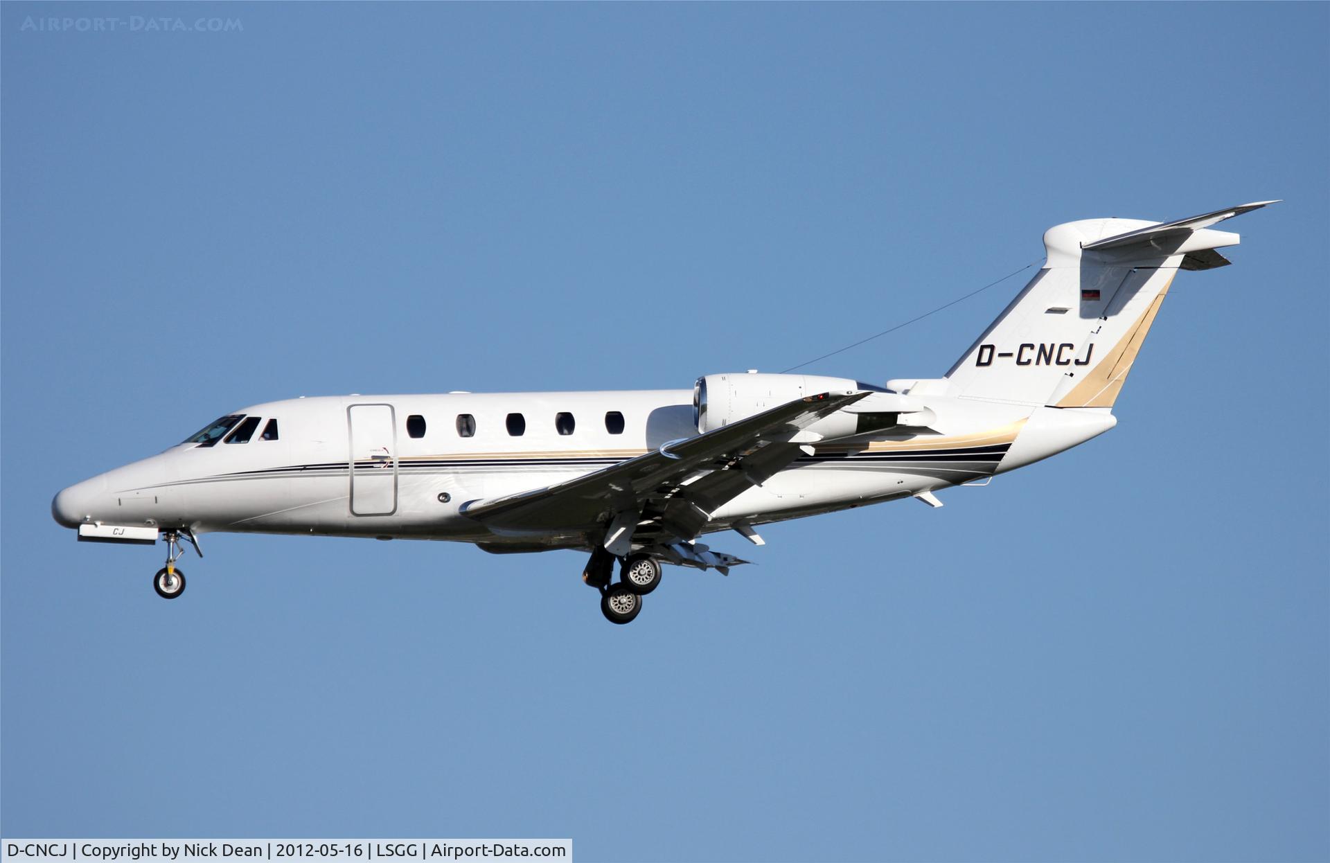 D-CNCJ, 1999 Cessna 650 Citation VII C/N 650-7102, LSGG/GVA EBACE 2012