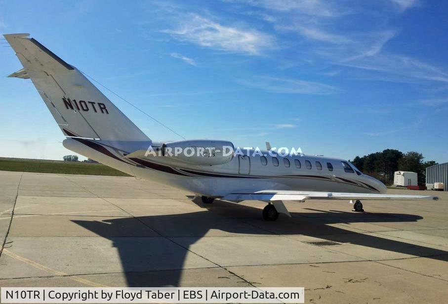 N10TR, Cessna 510 Citation Mustang C/N 510-0371, On ramp at Webster City Municipal Airport