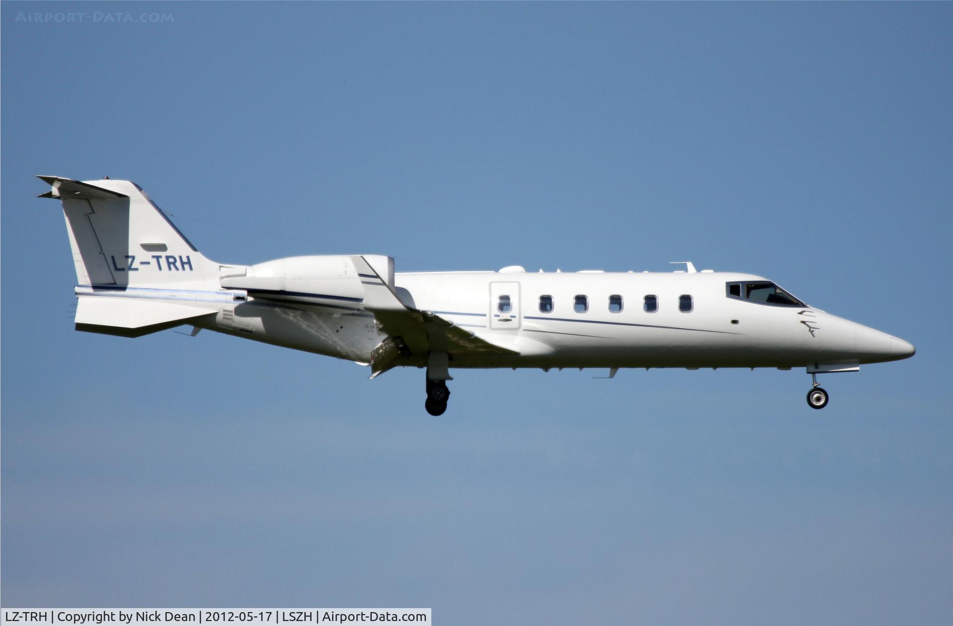 LZ-TRH, Learjet 60 C/N 60-399, LSZH/ZRH