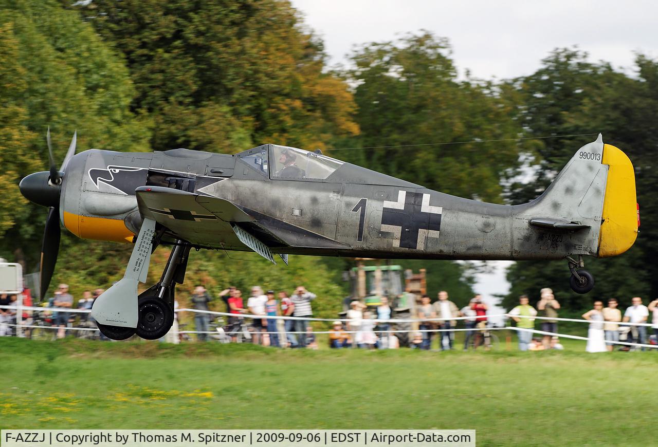 F-AZZJ, Flugwerk Fw 190-A8/N Replica C/N 990013, F-AZZJ short finals Rwy 13/31