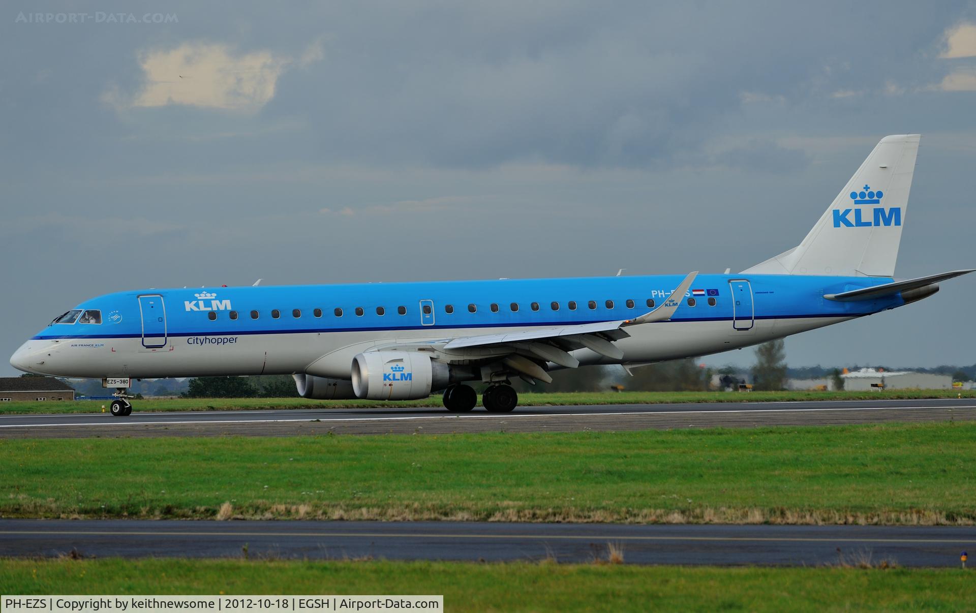 PH-EZS, 2010 Embraer 190LR (ERJ-190-100LR) C/N 19000380, Second E190 of the day ... bonus !