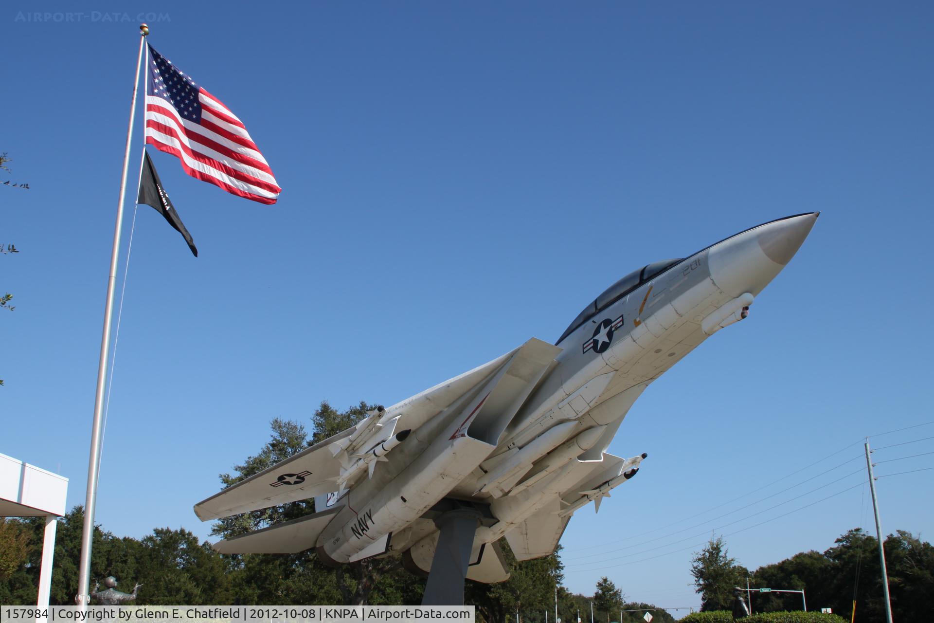 157984, Grumman YF-14A-20-GR Tomcat C/N 5, Naval Aviation Museum