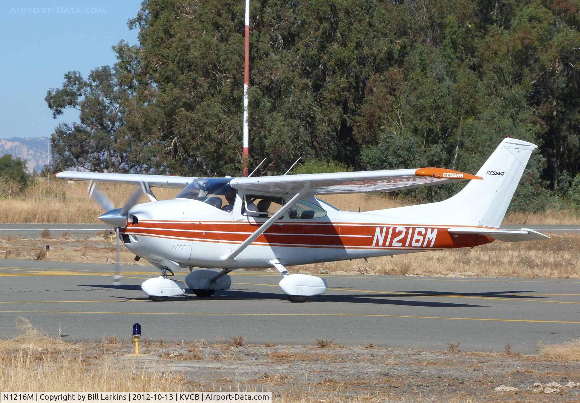 N1216M, 1975 Cessna 182P Skylane C/N 18264245, Visitor