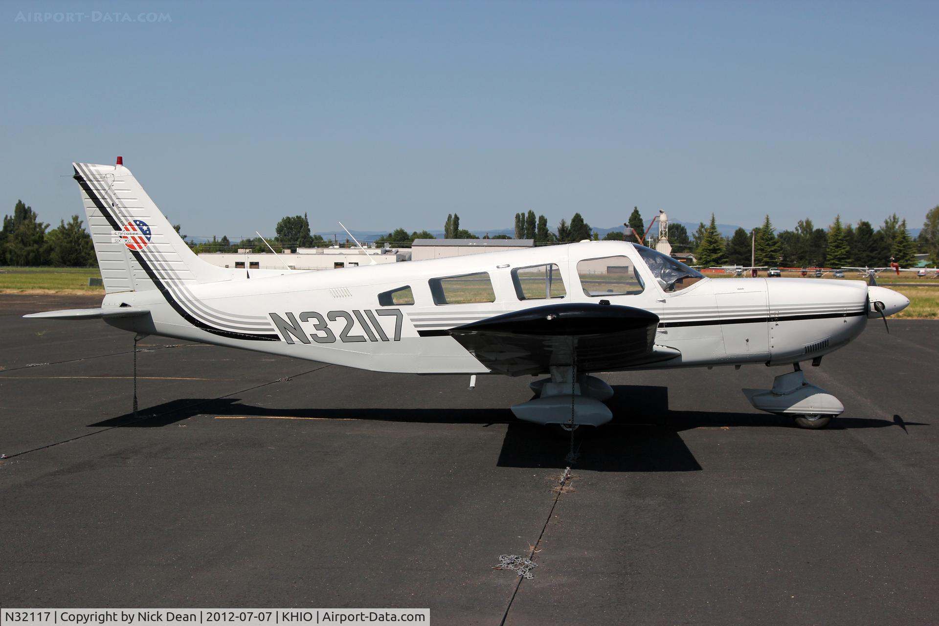 N32117, 1974 Piper PA-32-300 Cherokee Six C/N 32-7540016, KHIO/HIO