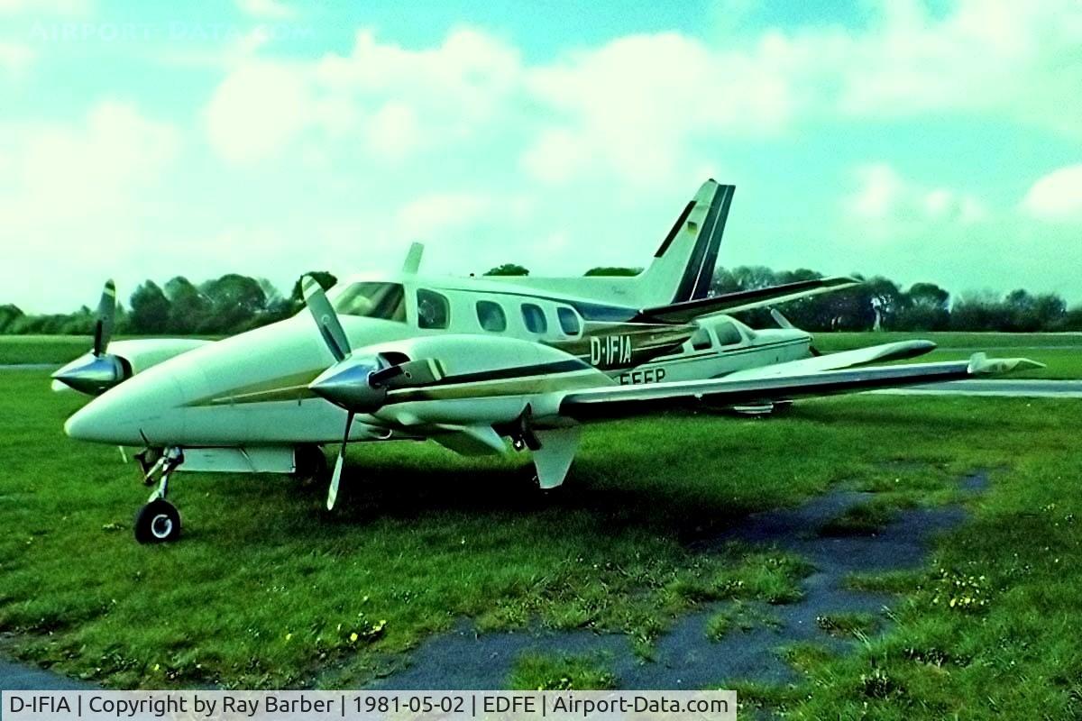 D-IFIA, 1976 Beech B-60 Duke C/N P-382, Beech B60 Duke [P-382] Eglesbach~D 02/05/1981