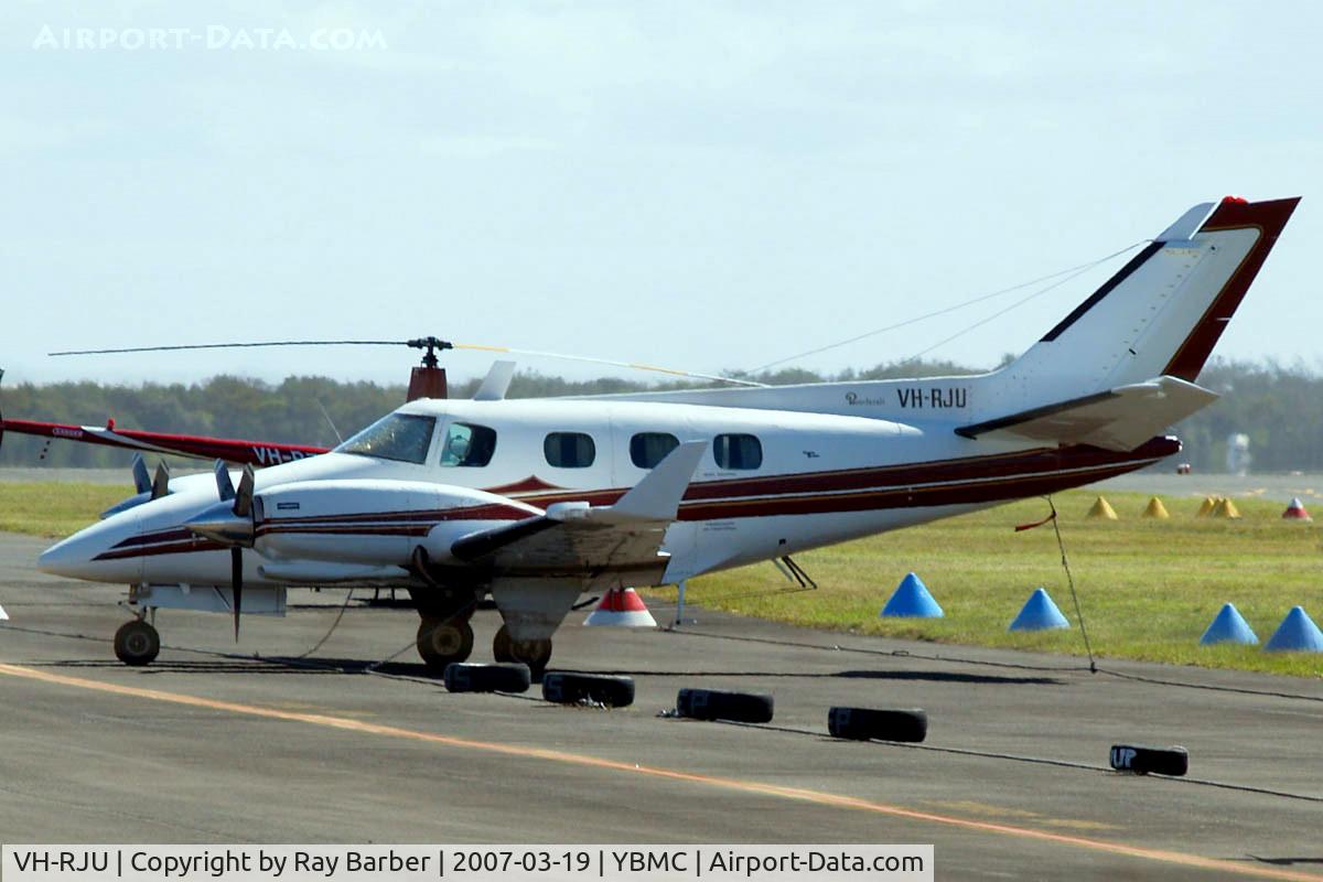 VH-RJU, 1974 Beech B-60 Duke C/N P-281, Beech B60 Duke [P-281] Maroochydore~VH 19/03/2007