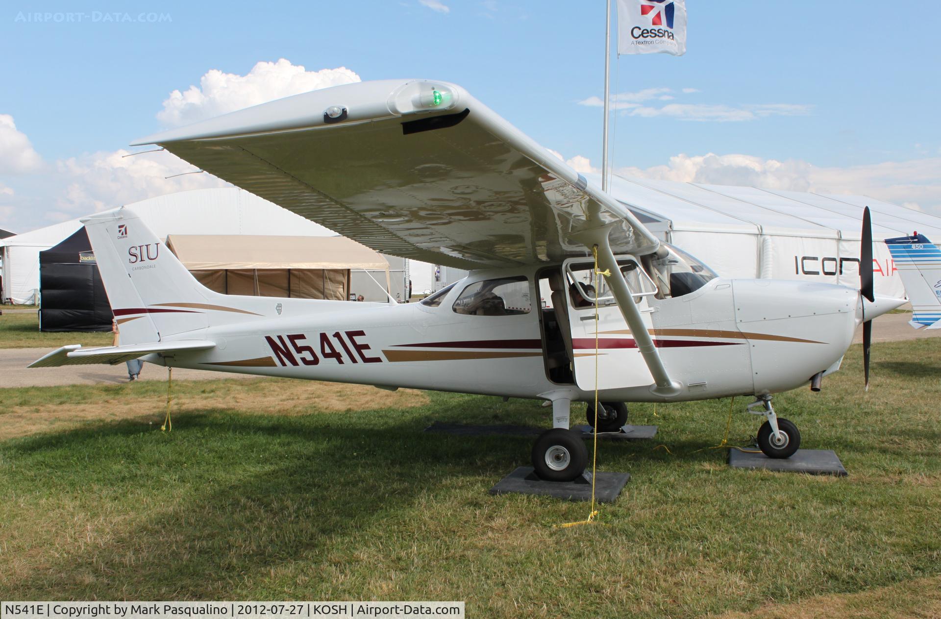 N541E, Cessna 172R C/N 17281593, Cessna 172R