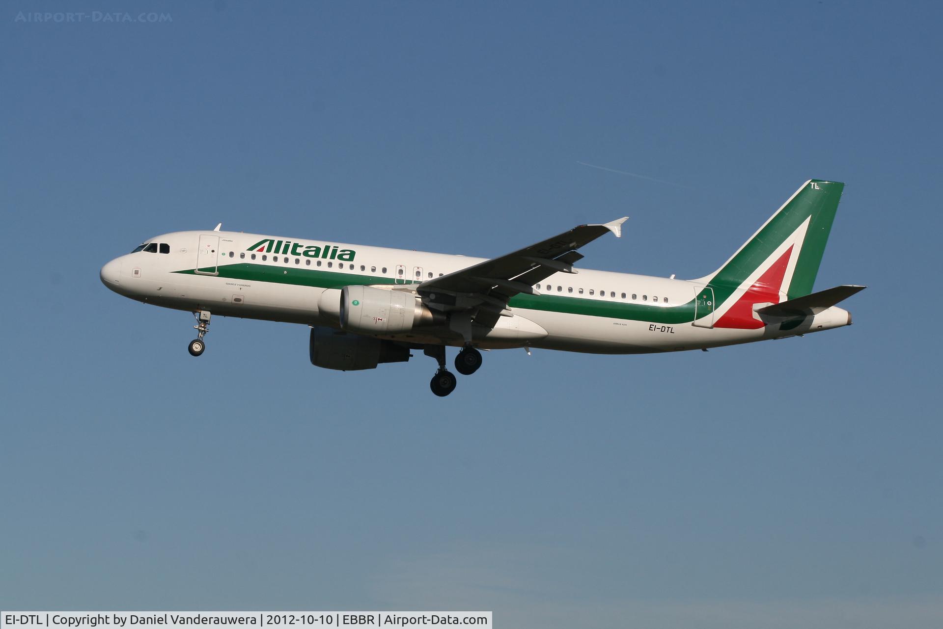 EI-DTL, 2009 Airbus A320-216 C/N 4108, Arrival of flight AZ156 to RWY 25L