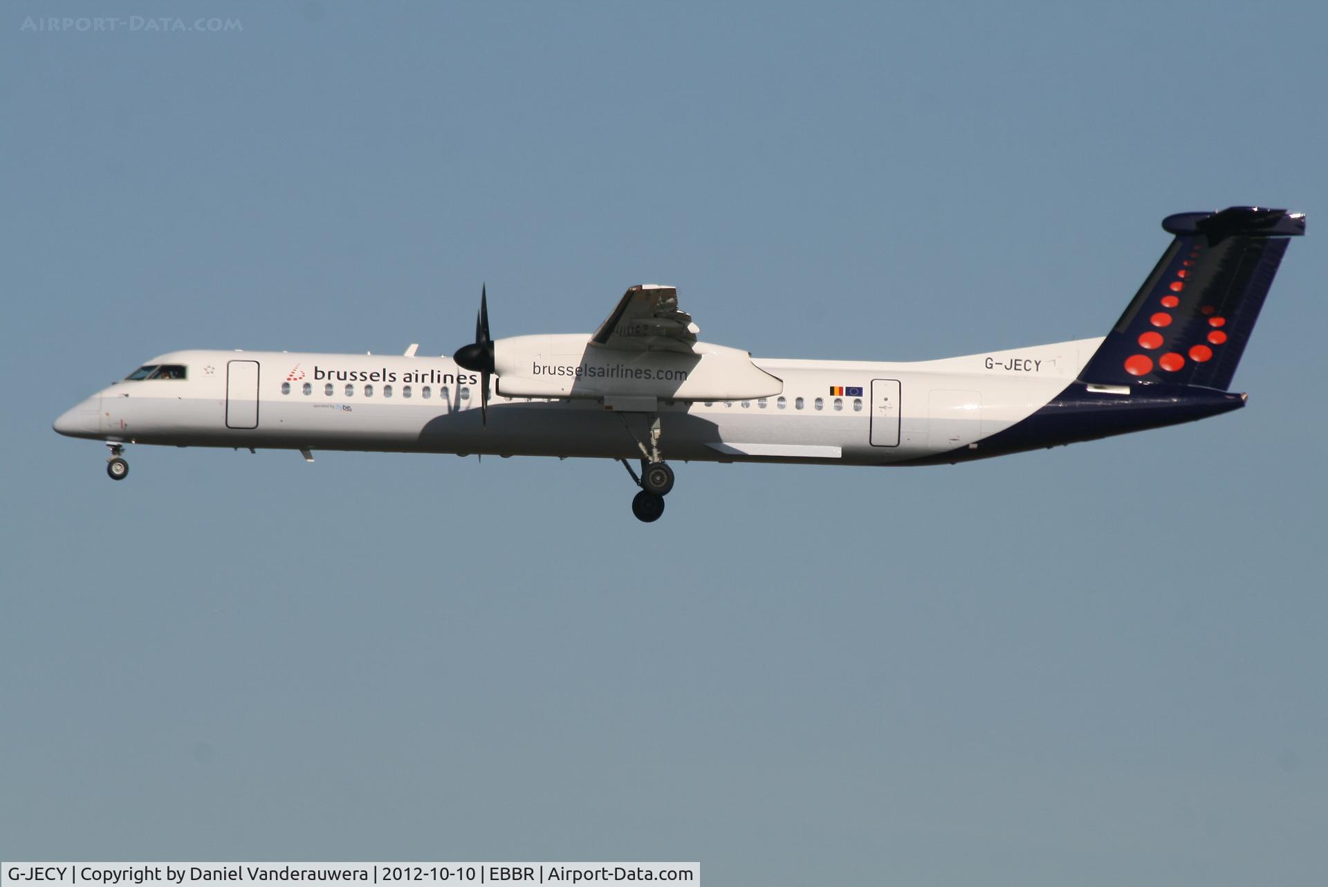 G-JECY, 2007 De Havilland Canada DHC-8-402Q Dash 8 C/N 4157, Arrival of flight SN3654 to RWY 25L