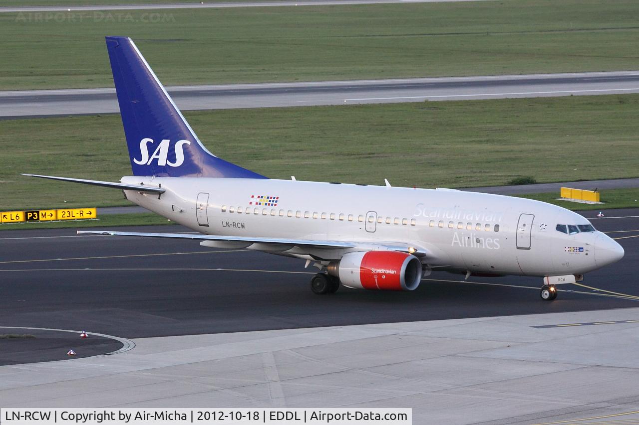 LN-RCW, 1999 Boeing 737-683 C/N 28308, SAS, Boeing 737-683, CN: 28308/0333, Name: Yngvar Viking