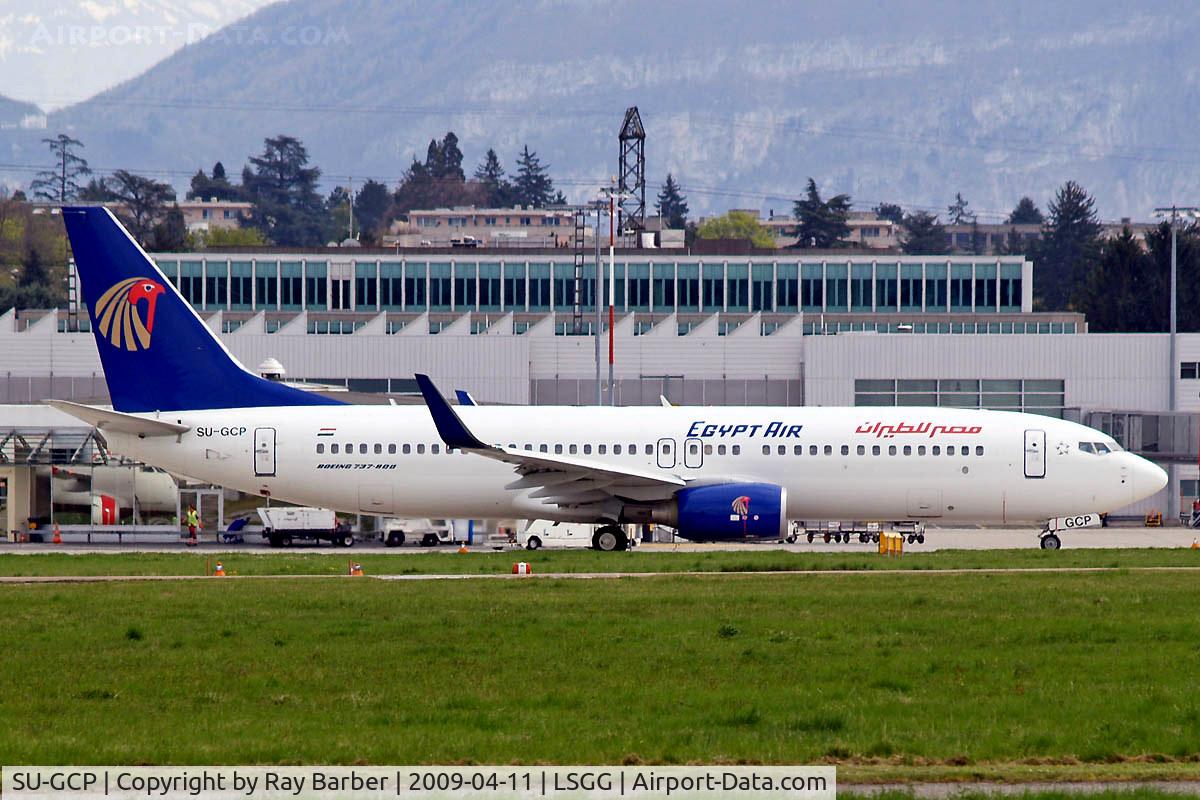 SU-GCP, 2007 Boeing 737-866 C/N 35560, Boeing 737-866 [35560] (Egypt Air) Geneva~HB 11/04/2009