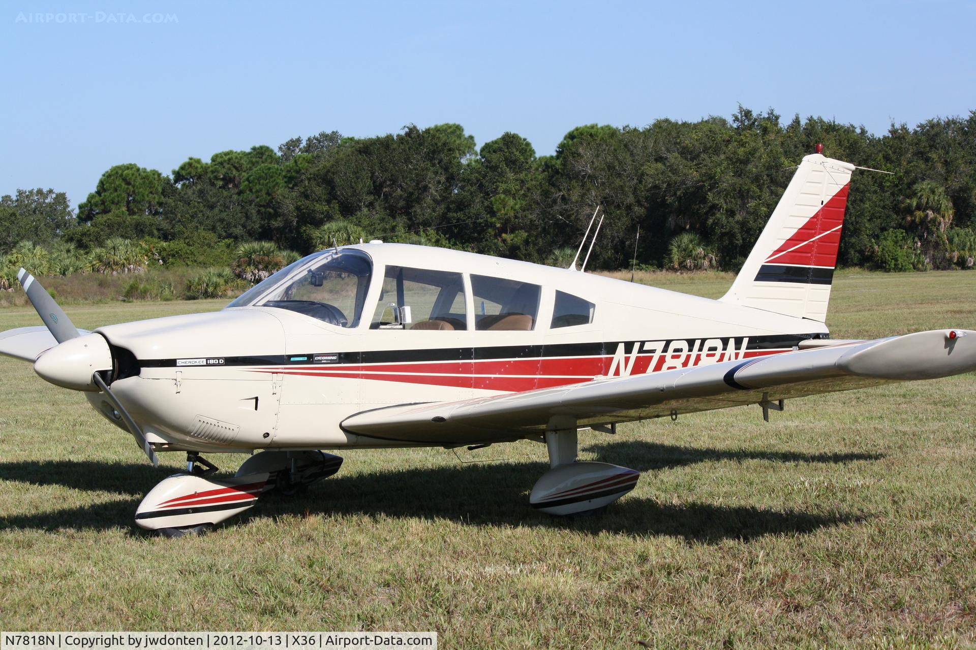 N7818N, 1968 Piper PA-28-180 Cherokee C/N 28-5270, Piper Cherokee (N7818N) sits on display at Buchan Airport