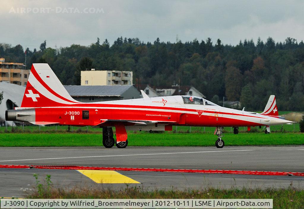 J-3090, 1981 Northrop F-5E Tiger II C/N L.1090, To Line-up with J-3088 and J-3085