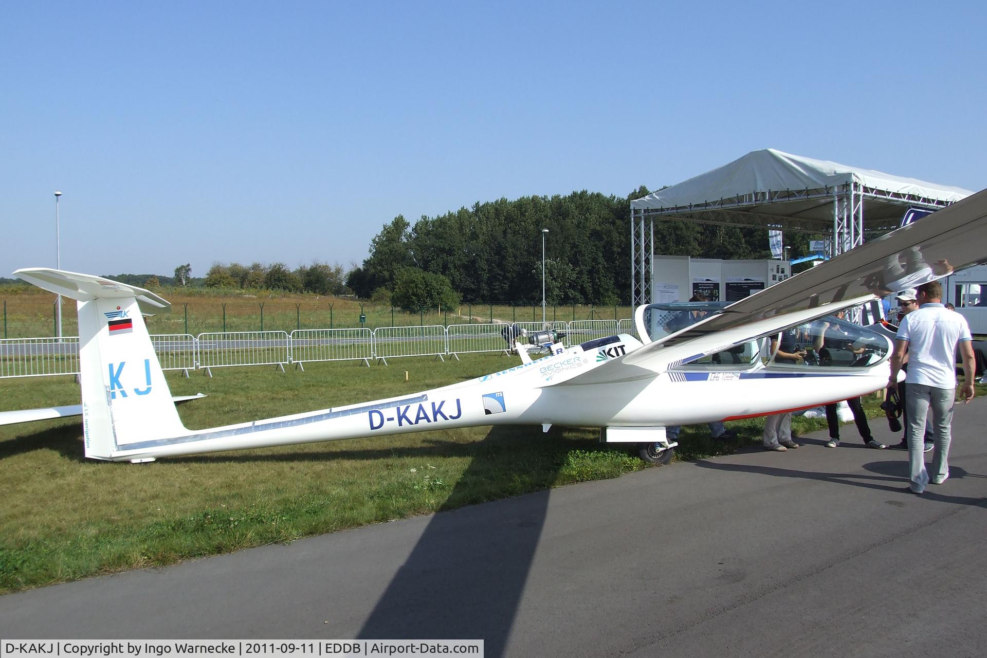 D-KAKJ, Glaser-Dirks DG-1000J C/N Not found D-KAKJ, DG-Flugzeugbau DG-1000J converted by Akaflieg Karlsruhe to carry a retractable turbojet, at the ILA 2012, Berlin