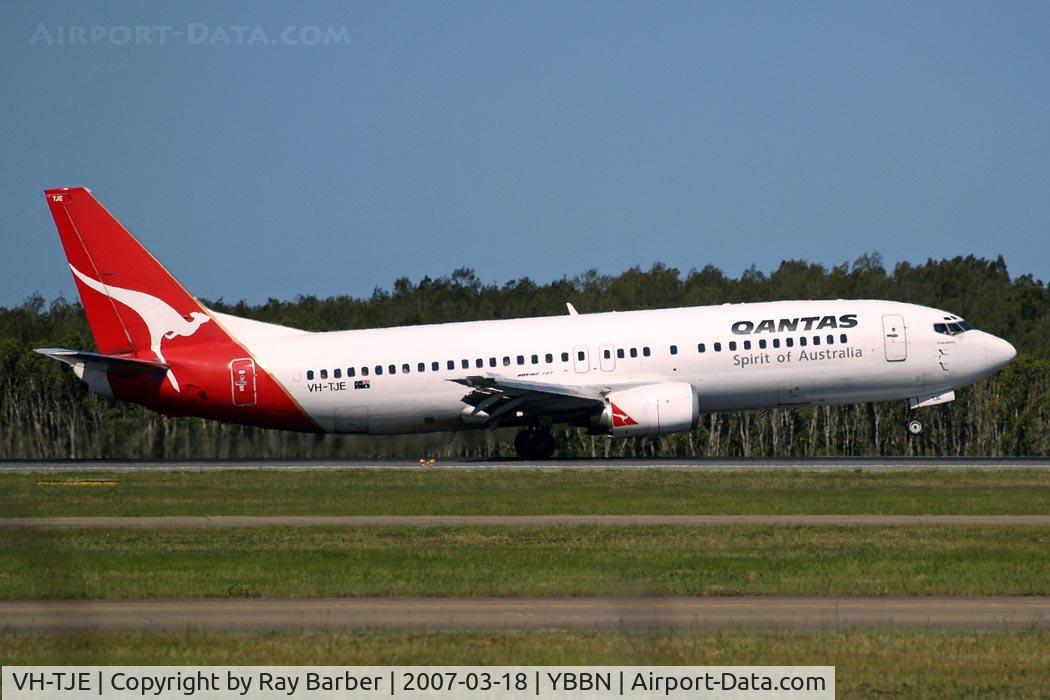 VH-TJE, 1990 Boeing 737-476 C/N 24430, Boeing 737-476 [24430] (QANTAS) Brisbane-International~VH 18/03/2007