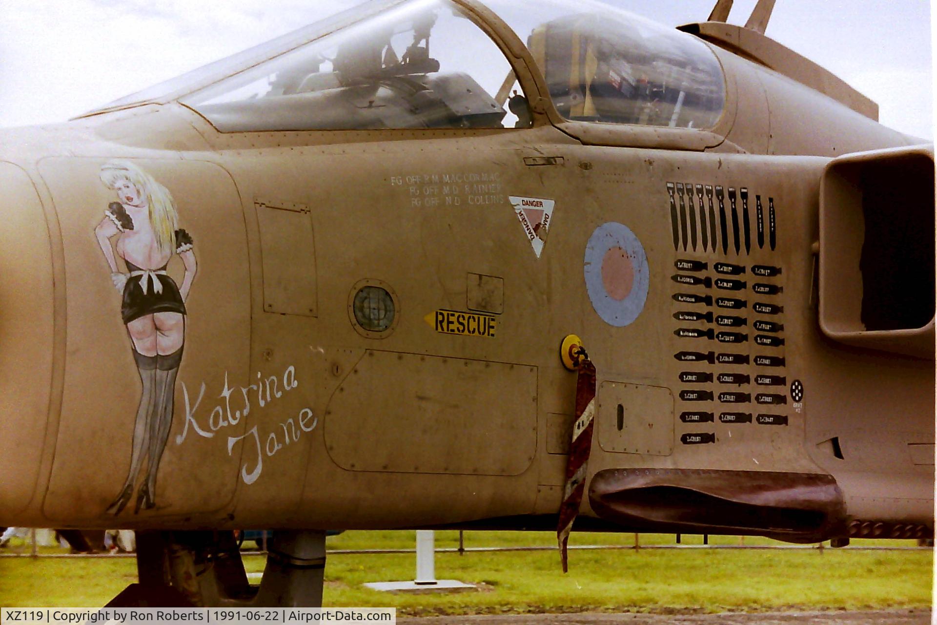 XZ119, 1976 Sepecat Jaguar GR.1A C/N S.120, Taken at Woodford Airshow 22/6/91 after the end of the first Gulf War.