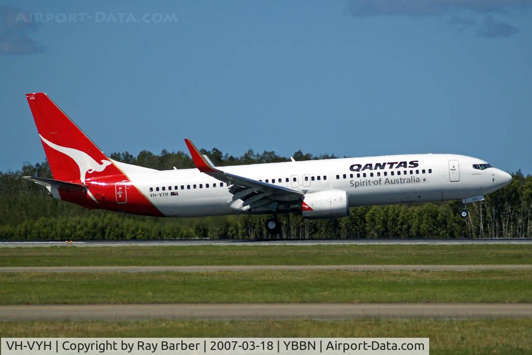 VH-VYH, 2005 Boeing 737-838 C/N 34180, Boeing 737-838 [34180] (QANTAS) Brisbane International~VH 18/03/2007. About to touch down.