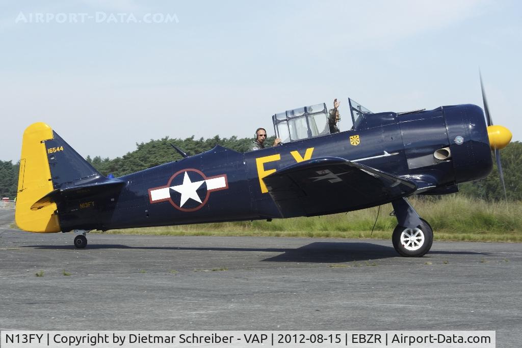 N13FY, 1942 North American AT-6A Texan C/N 78-6922, T6 Texan