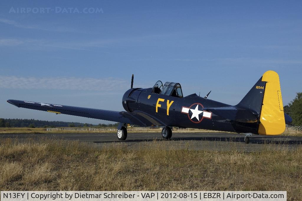 N13FY, 1942 North American AT-6A Texan C/N 78-6922, T6 Texan