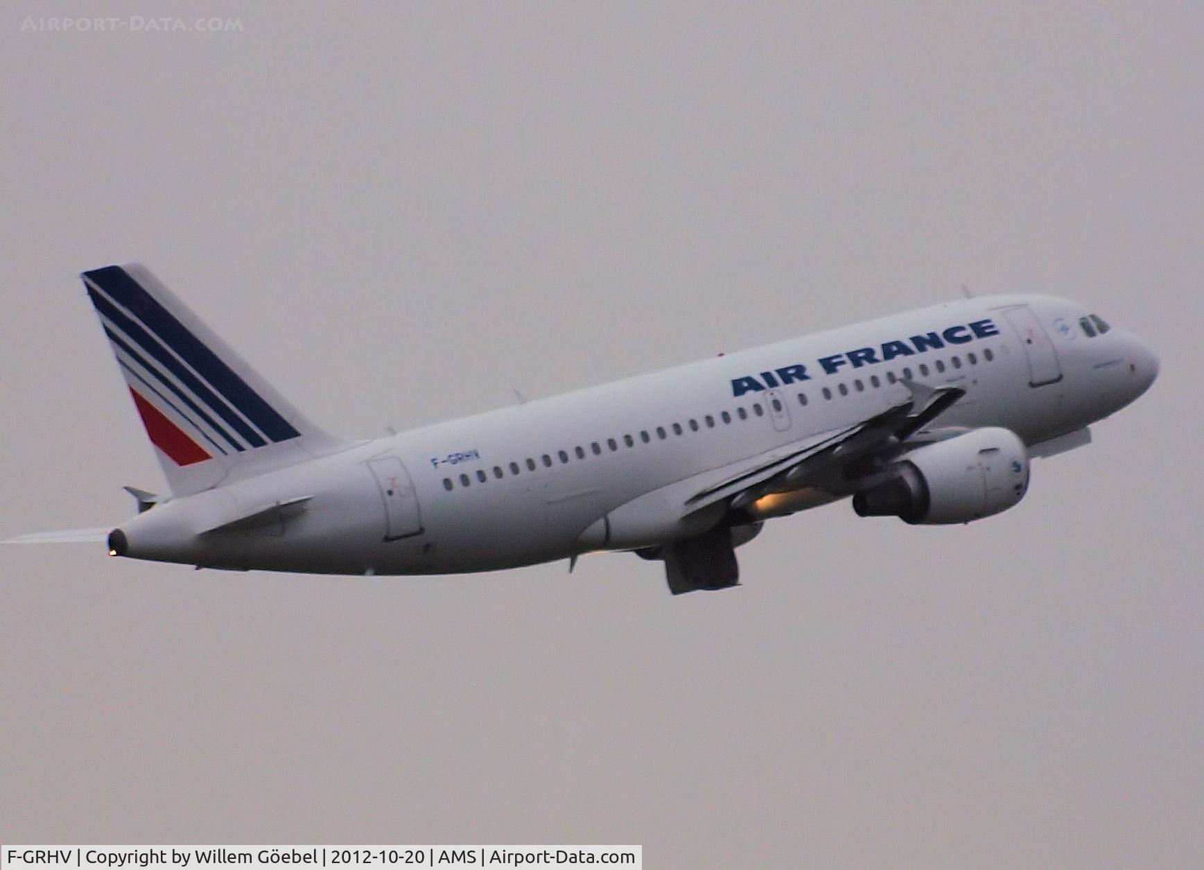 F-GRHV, 2001 Airbus A319-111 C/N 1505, Take off from runway L18 of Schiphol Airport.