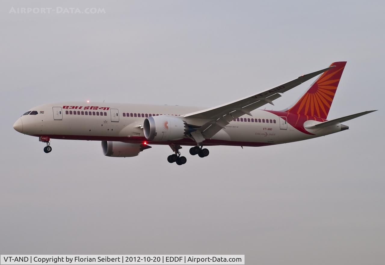VT-AND, 2011 Boeing 787-8 Dreamliner C/N 36278, Short final rwy 25L