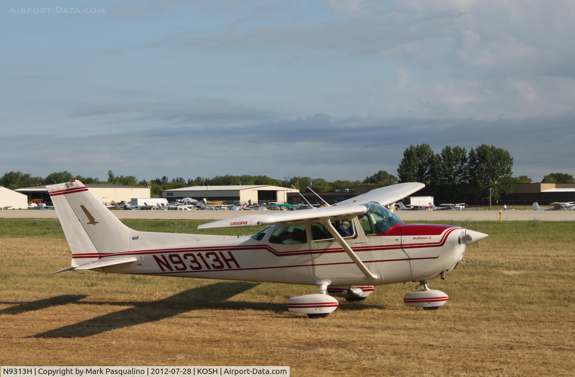 N9313H, 1975 Cessna 172M C/N 17266081, Cessna 172M