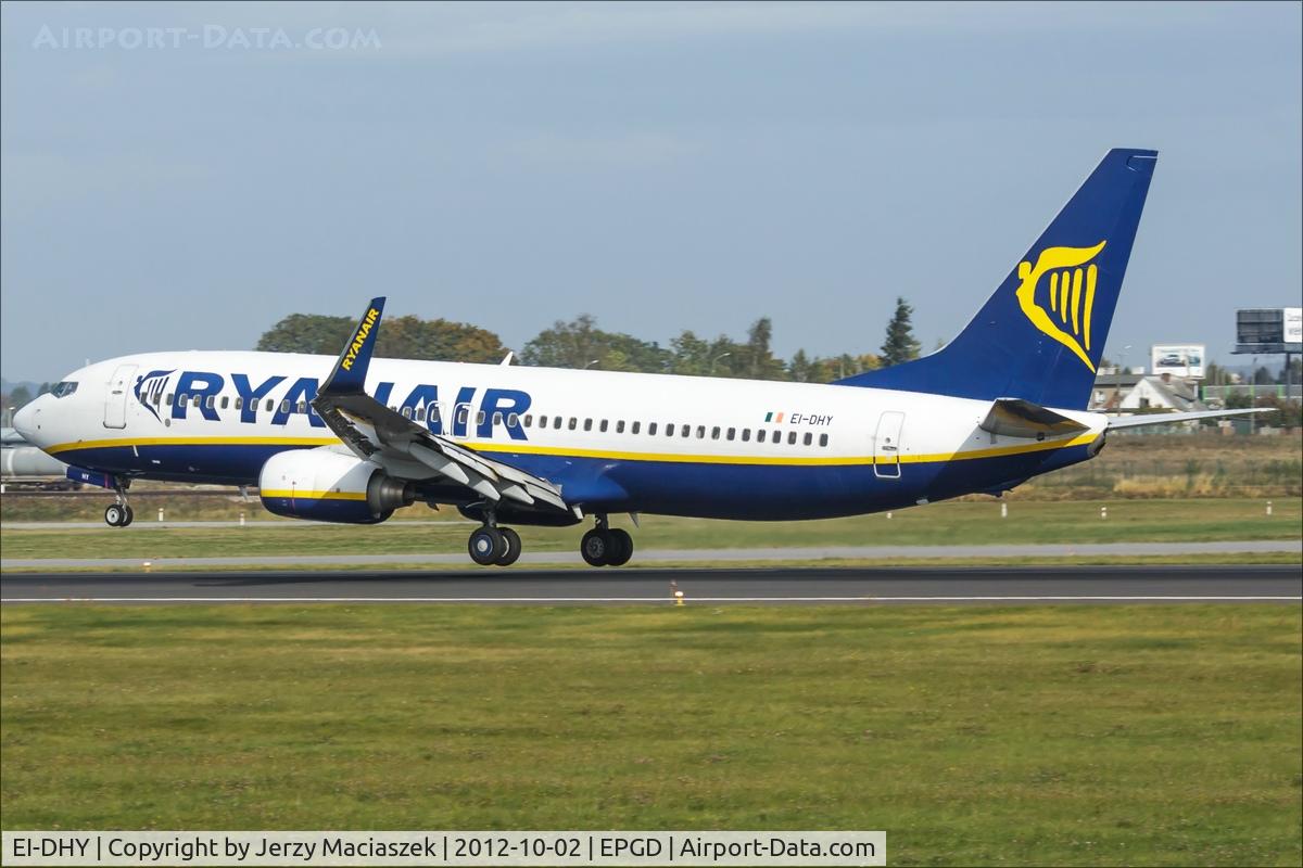 EI-DHY, 2005 Boeing 737-8AS C/N 33824, Boeing 737-8AS
