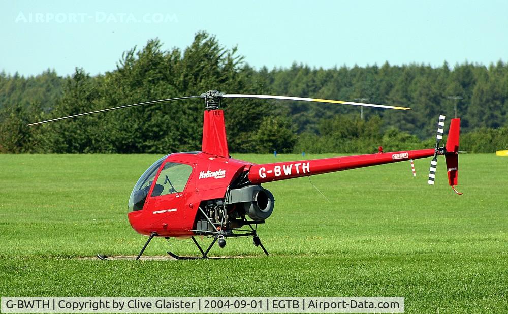 G-BWTH, 1991 Robinson R22 Beta C/N 1767, Ex: N4052R > HB-XYD > G-BWTH - Originally owned to, Sloane Helicopters Ltd in June 1996 & Currently with & Trading as, Helicopter Services since August 2001.