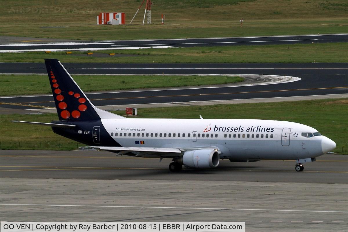 OO-VEN, 1998 Boeing 737-36N C/N 28586, Boeing  737-36N [28586] ( Brussels Airlines) Brussels~OO 15/08/2010. Taxiing out for departure.